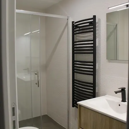 Ferienwohnung Bienvenue Chez Ed Villeurbanne Exterior foto
